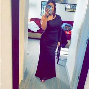 DAVIDS BRIDAL STYLED # LONG ONE-SHOULDER RUCHED GLITTER SHEATH DRESS